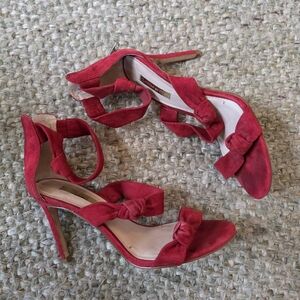 LOUISE ET CIE size 7 1/2 Elegant Red Women's Heels